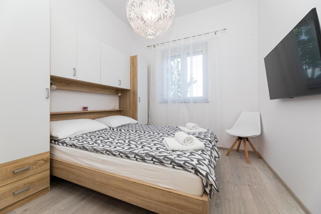 Apartments Jana Salatić Eksteriør billede
